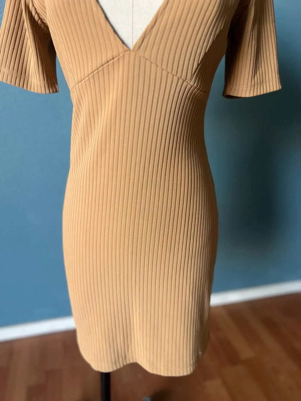 Forever 21 Ribbed Deep V-Neck Mini Dress in Camel bodycon dress spring‎ summer